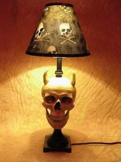 "Desk Lamp With Devil Skull And Bone Shade" Haunted House Lighting -Halloween Props Promotion desk lamp with devil skull and bone shade haunted house lighting 23613372289