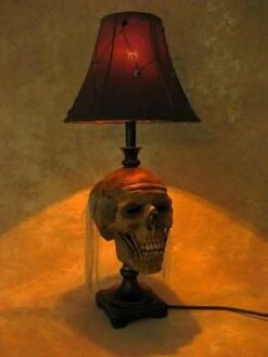 "Desk Lamp With Life-size Corpse Head And Antique Shade" Haunted House Lighting -Halloween Props Promotion desk lamp with life size corpse head and antique shade haunted house lighting 23613424513