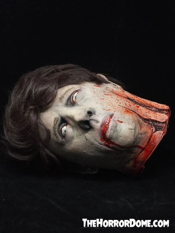 "Jonathan Severed Head" HD Studios Ultra Realistic Halloween Prop 5 "Jonathan Severed Head" HD Studios Ultra Realistic Halloween Prop - Image 3