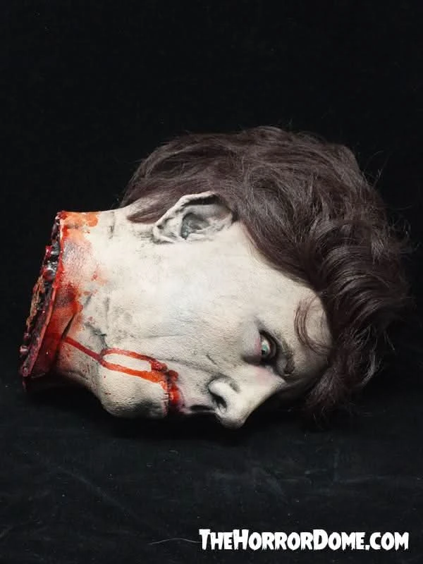 "Jonathan Severed Head" HD Studios Ultra Realistic Halloween Prop 7 "Jonathan Severed Head" HD Studios Ultra Realistic Halloween Prop - Image 5