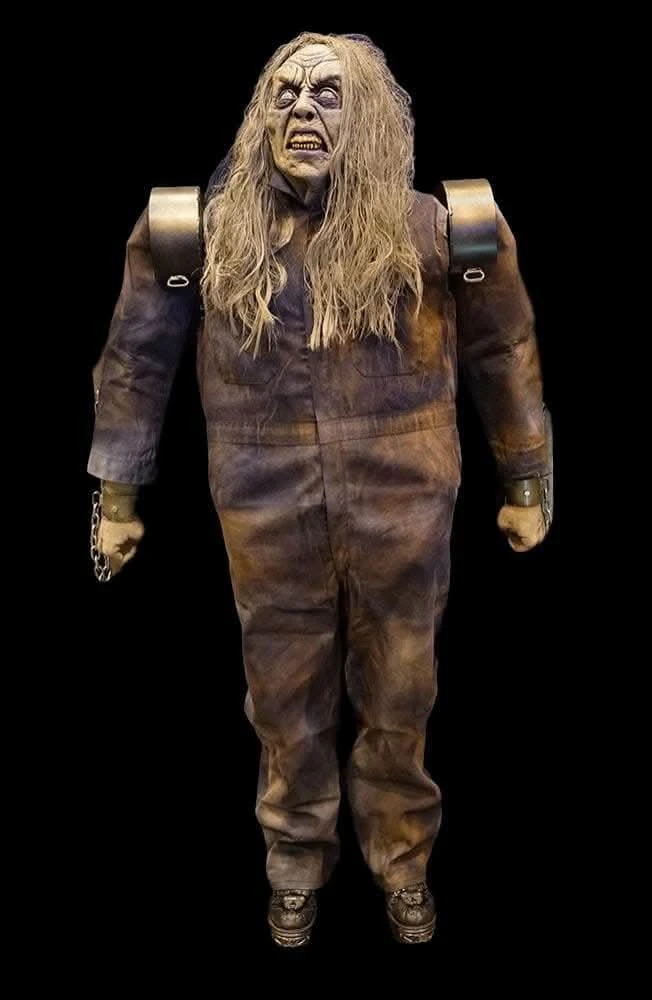 "Zombie Shocker" Live Actor Halloween Animatronic 3 "Zombie Shocker" Live Actor Halloween Animatronic